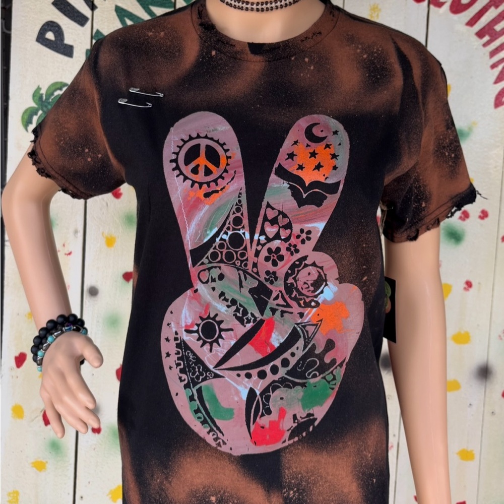 Peace Sign Graphic Kids T-Shirt